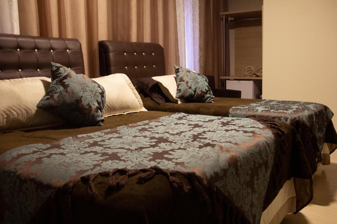 Hotel Brasilia Куритиба Екстериор снимка