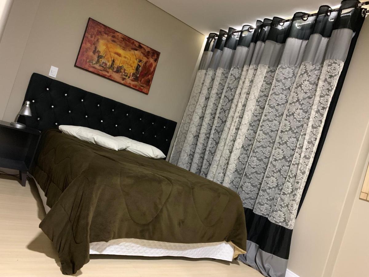 Hotel Brasilia Куритиба Екстериор снимка
