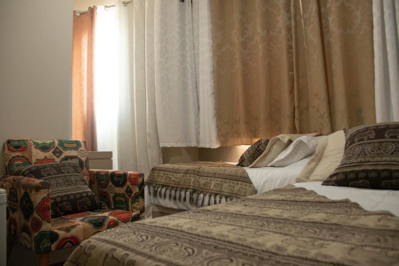 Hotel Brasilia Куритиба Екстериор снимка